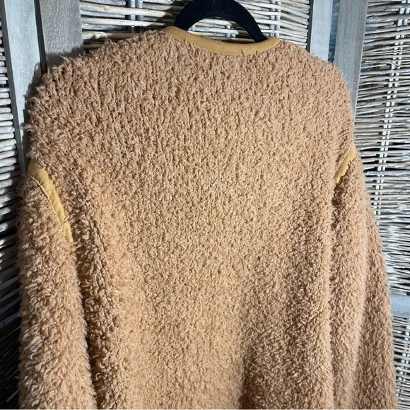 Monrow Wool Camel Teddy Jacket - size S - Picture 7 of 11